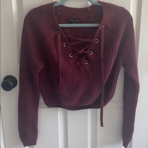 kendall and kylie maroon sweater